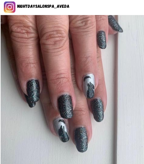 wolf nail art