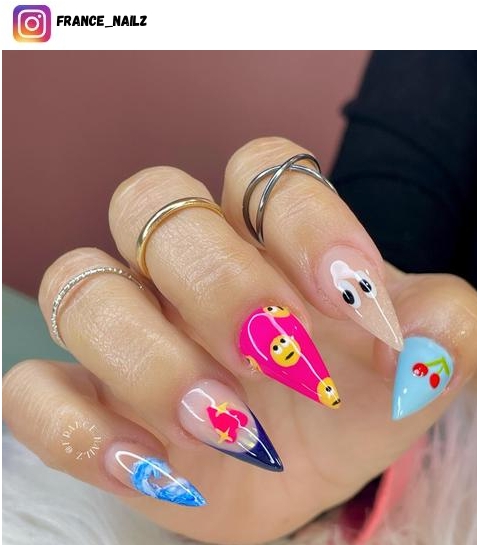 emoji nail designs