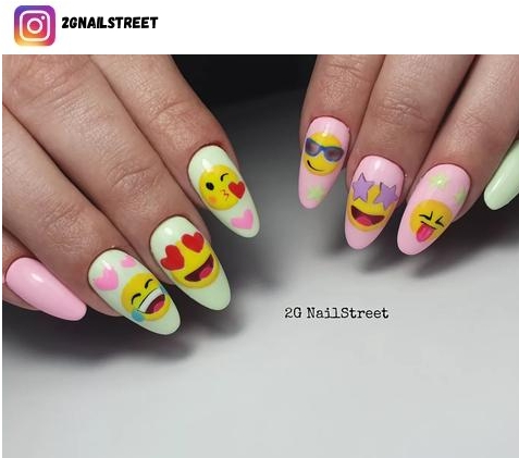 emoji nail designs