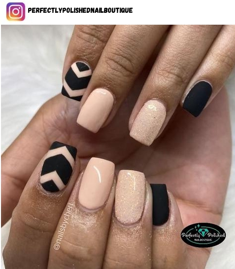 glitter accent nail design