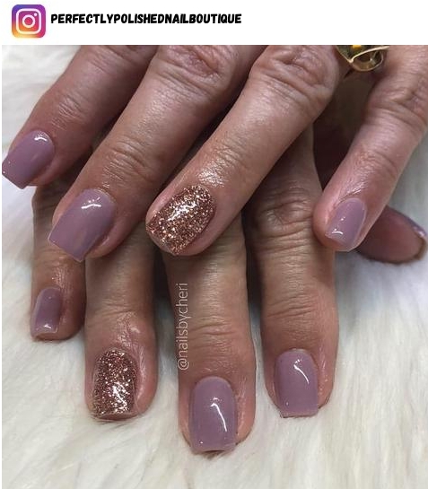 glitter accent nail design