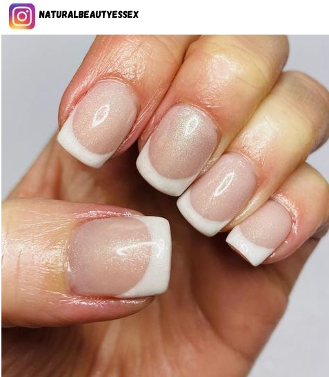 natural short nail polish design