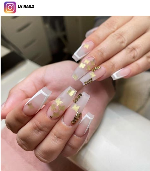 outlined coffin nail designs