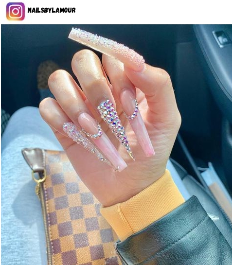  pink marble nail art