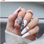 52 White Almond Nail Designs to Try