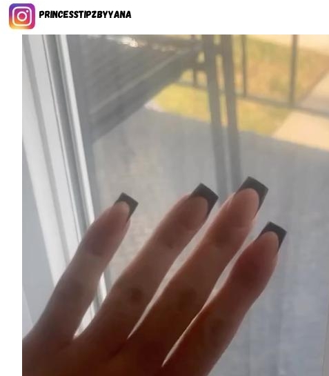 black french tip nail design