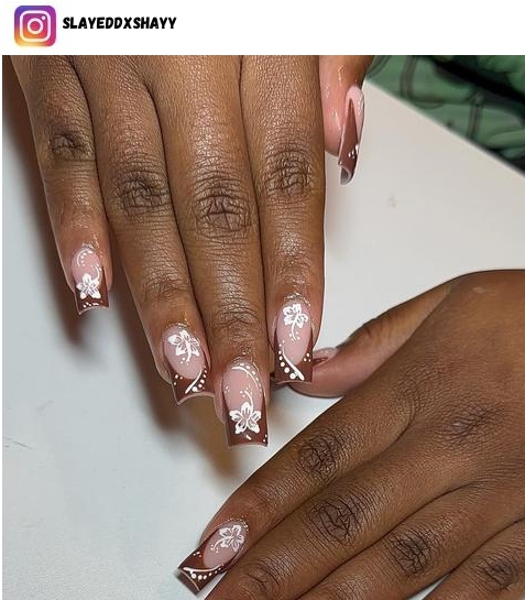 hibiscus nails