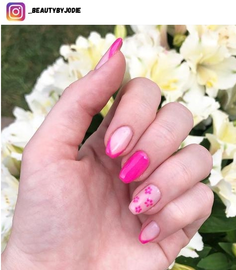 pink daisy nail designs