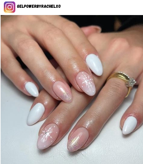 white christmas nail designs